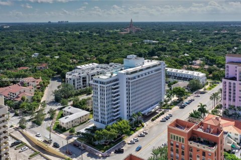 Copropriété à vendre à Coral Gables, Floride: 41.81 m2 № 2041849 - photo 14