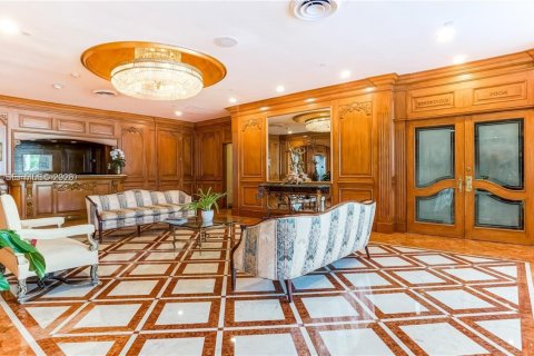 Copropriété à vendre à Coral Gables, Floride: 41.81 m2 № 2041849 - photo 9