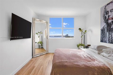 Condo in Sunny Isles Beach, Florida, 1 bedroom  № 1738867 - photo 18