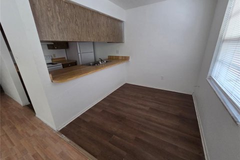 Apartment in DeLand, Florida 2 bedrooms, 83.61 sq.m. № 2213169 - photo 5