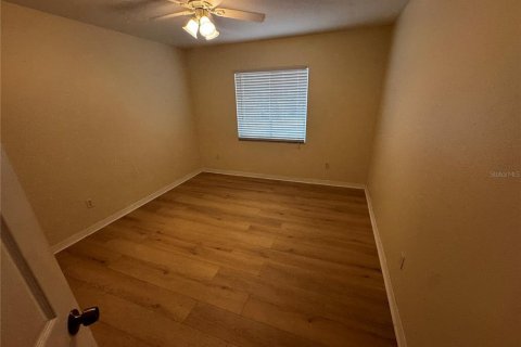 House in North Port, Florida 3 bedrooms, 141.77 sq.m. № 2228465 - photo 10
