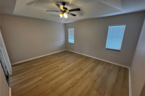 House in North Port, Florida 3 bedrooms, 141.77 sq.m. № 2228465 - photo 6