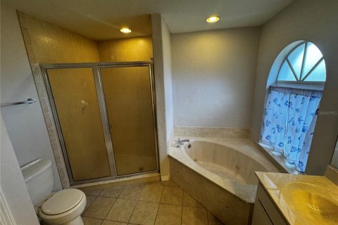 House in North Port, Florida 3 bedrooms, 141.77 sq.m. № 2228465 - photo 13