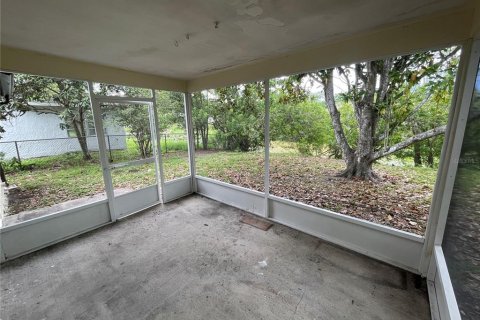 House in New Port Richey, Florida 2 bedrooms, 90.67 sq.m. № 1769324 - photo 30