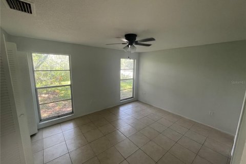 House in New Port Richey, Florida 2 bedrooms, 90.67 sq.m. № 1769324 - photo 8