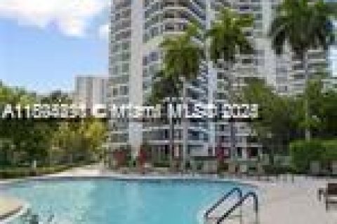 Copropriété à vendre à Aventura, Floride: 2 chambres, 126.44 m2 № 1949044 - photo 6