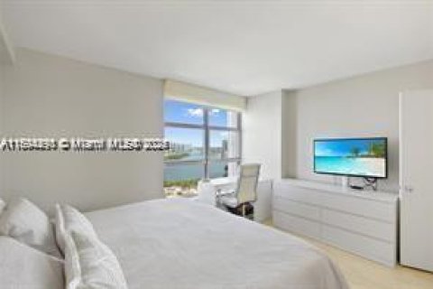 Copropriété à vendre à Aventura, Floride: 2 chambres, 126.44 m2 № 1949044 - photo 14