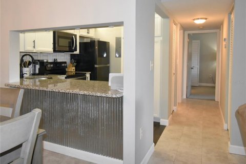 Copropriété à vendre à Tarpon Springs, Floride: 2 chambres, 90.95 m2 № 1899875 - photo 5