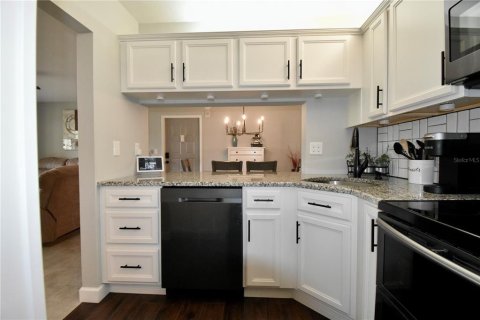 Copropriété à vendre à Tarpon Springs, Floride: 2 chambres, 90.95 m2 № 1899875 - photo 14