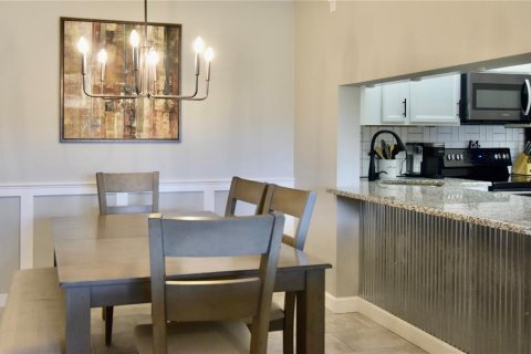 Copropriété à vendre à Tarpon Springs, Floride: 2 chambres, 90.95 m2 № 1899875 - photo 4