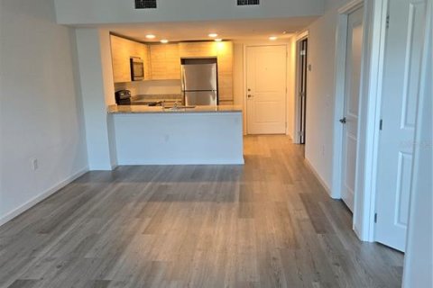 Condominio en venta en Orlando, Florida, 1 dormitorio, 71.35 m2 № 1532517 - foto 15