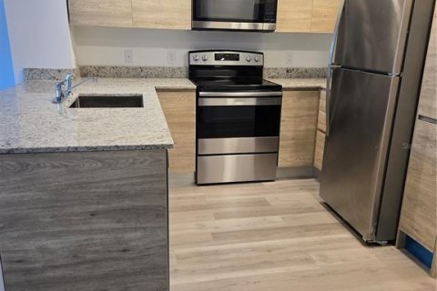 Condominio en venta en Orlando, Florida, 1 dormitorio, 71.35 m2 № 1532517 - foto 13