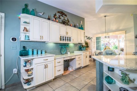 Купить виллу или дом в Бартоу, Флорида 6 комнат, 211.91м2, № 1625576 - фото 18