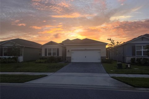 House in New Smyrna Beach, Florida 3 bedrooms, 154.4 sq.m. № 1907047 - photo 3