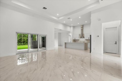 Casa en venta en Kissimmee, Florida, 3 dormitorios, 213.02 m2 № 1721901 - foto 15