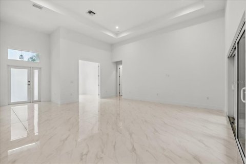 Casa en venta en Kissimmee, Florida, 3 dormitorios, 213.02 m2 № 1721901 - foto 17