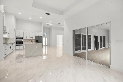 Casa en venta en Kissimmee, Florida, 3 dormitorios, 213.02 m2 № 1721901 - foto 25