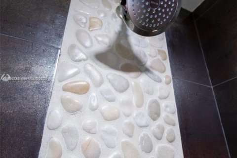 Copropriété à louer à Hollywood, Floride: 1 chambre, 73.3 m2 № 2046488 - photo 21