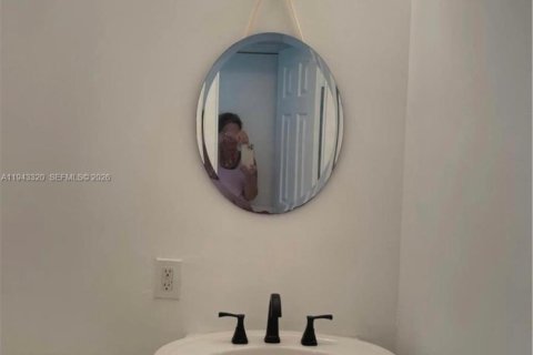 Touwnhouse à louer à Plantation, Floride: 2 chambres, 87.14 m2 № 1999563 - photo 7