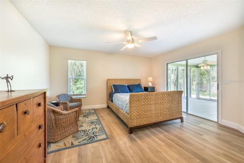 Condo in Sarasota, Florida, 2 bedrooms  № 1903059 - photo 27