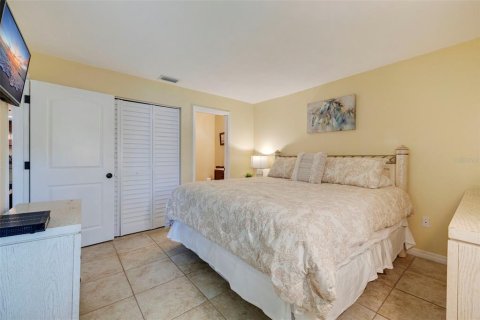 Condominio en alquiler en Saint Petersburg, Florida, 3 dormitorios, 111.48 m2 № 1607913 - foto 23