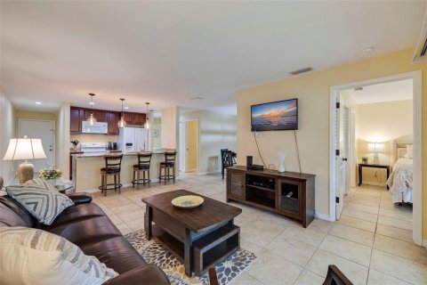 Condominio en alquiler en Saint Petersburg, Florida, 3 dormitorios, 111.48 m2 № 1607913 - foto 21