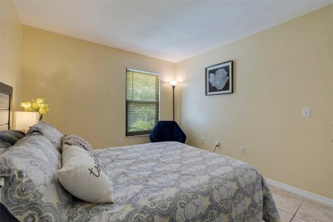 Condominio en alquiler en Saint Petersburg, Florida, 3 dormitorios, 111.48 m2 № 1607913 - foto 17