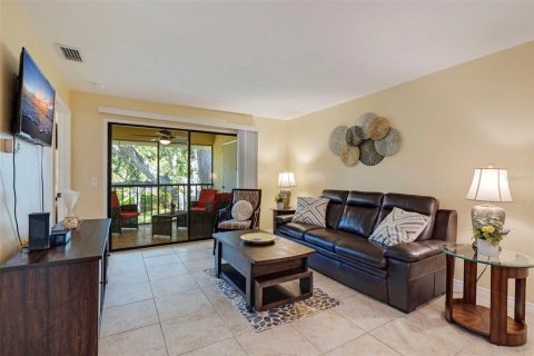 Condominio en alquiler en Saint Petersburg, Florida, 3 dormitorios, 111.48 m2 № 1607913 - foto 20