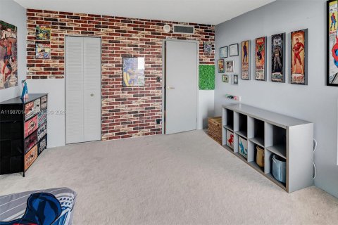 Купить кондоминиум в Санни-Айлс-Бич, Флорида 2 спальни, 141.3м2, № 2049109 - фото 17