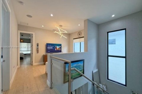Casa en venta en Doral, Florida, 4 dormitorios, 209.68 m2 № 1941305 - foto 15