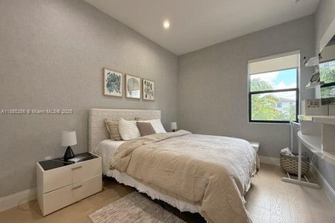 Casa en venta en Doral, Florida, 4 dormitorios, 209.68 m2 № 1941305 - foto 23