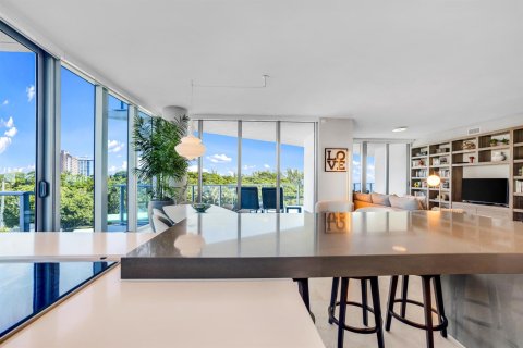 Condo in Fort Lauderdale, Florida, 3 bedrooms № 2154485 - photo 12