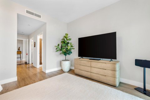 Condo in Fort Lauderdale, Florida, 3 bedrooms № 2154485 - photo 15