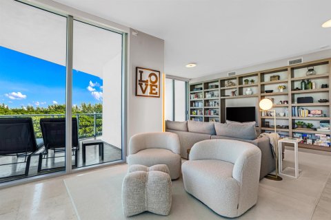 Condo in Fort Lauderdale, Florida, 3 bedrooms № 2154485 - photo 6