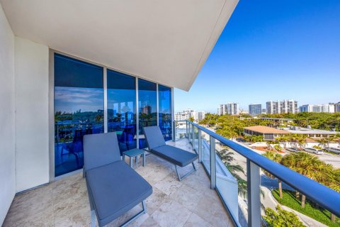 Condo in Fort Lauderdale, Florida, 3 bedrooms № 2154485 - photo 26
