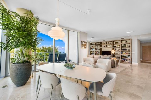 Condo in Fort Lauderdale, Florida, 3 bedrooms № 2154485 - photo 8