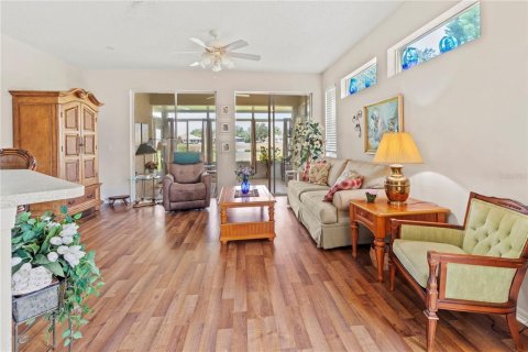 Condo in Sun City Center, Florida, 3 bedrooms  № 1919893 - photo 18