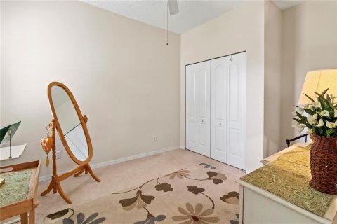 Condo in Sun City Center, Florida, 3 bedrooms  № 1919893 - photo 24
