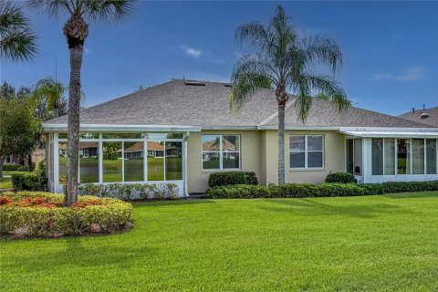 Condo in Sun City Center, Florida, 3 bedrooms  № 1919893 - photo 5