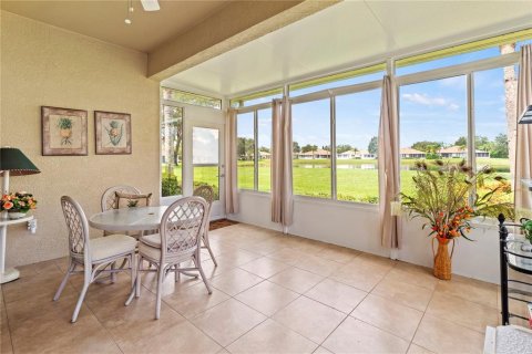 Condo in Sun City Center, Florida, 3 bedrooms  № 1919893 - photo 20