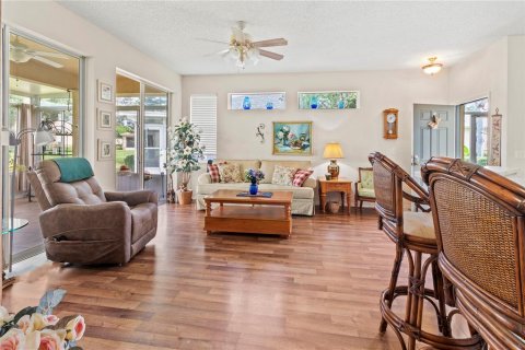 Condo in Sun City Center, Florida, 3 bedrooms  № 1919893 - photo 21