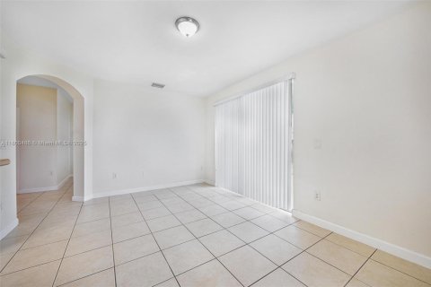 Condo in Homestead, Florida, 3 bedrooms  № 1683856 - photo 27