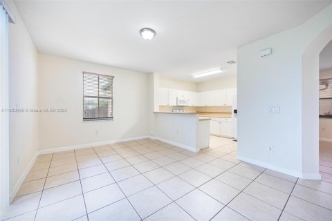 Condo in Homestead, Florida, 3 bedrooms  № 1683856 - photo 28