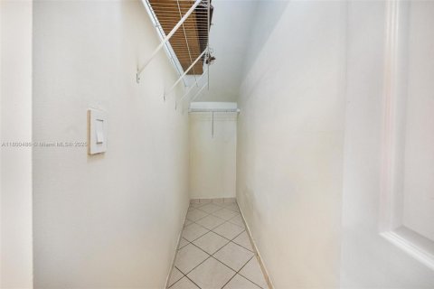 Condo in Homestead, Florida, 3 bedrooms  № 1683856 - photo 7