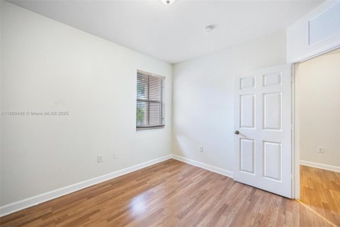 Condo in Homestead, Florida, 3 bedrooms  № 1683856 - photo 17