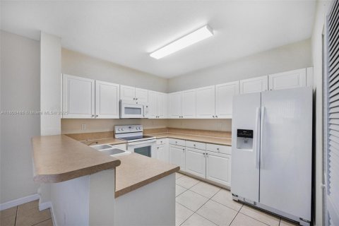 Condo in Homestead, Florida, 3 bedrooms  № 1683856 - photo 4