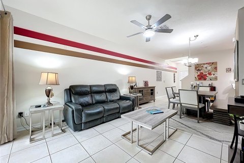Condominio en venta en Windermere, Florida, 4 dormitorios, 192.03 m2 № 1800039 - foto 3