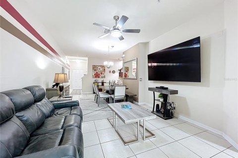 Condominio en venta en Windermere, Florida, 4 dormitorios, 192.03 m2 № 1800039 - foto 2