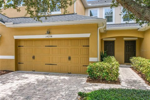 Condominio en venta en Windermere, Florida, 4 dormitorios, 192.03 m2 № 1800039 - foto 1