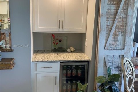 Apartamento en alquiler en Hutchinson Island South, Florida, 2 dormitorios, 102.38 m2 № 2057547 - foto 9